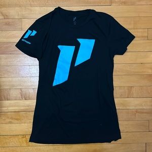NWOT 1st Phorm Women’s Large T-Shirt